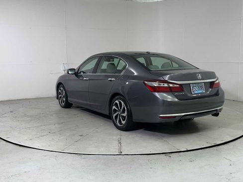 Used 2017 Honda Accord EX-L image 3