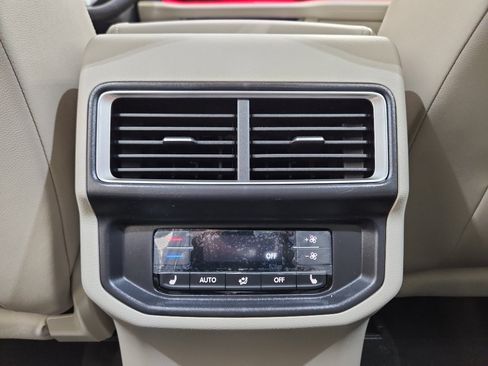 New 2026 Volkswagen Atlas SEL Premium R-Line AWD/4WD image 36