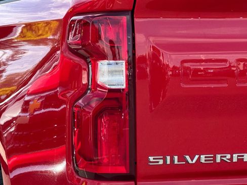 Used 2020 Chevrolet Silverado 1500 RST image 43