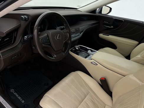 Used 2018 Lexus LS 500 AWD image 12