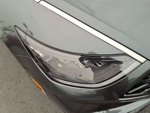 Used 2023 Hyundai Sonata SEL w/ Convenience Package FWD image 12