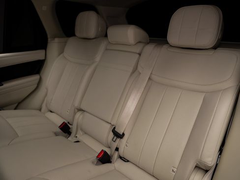 Used 2023 Land Rover Range Rover SE AWD/4WD image 65