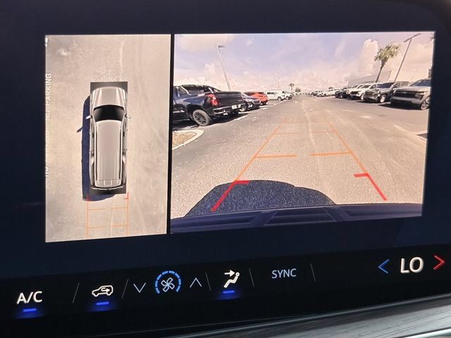 Certified 2025 Chevrolet Suburban LS AWD/4WD image 20