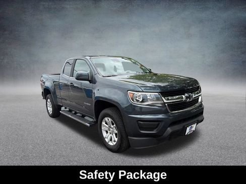 Used 2020 Chevrolet Colorado LT w/ Safety Package RWD image 9