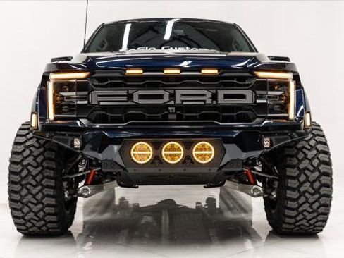 Used 2025 Ford F150 Raptor image 11