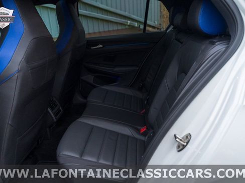 Used 2022 Volkswagen Golf R image 74