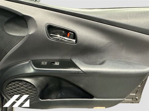 Used 2017 Toyota Prius Two image 29