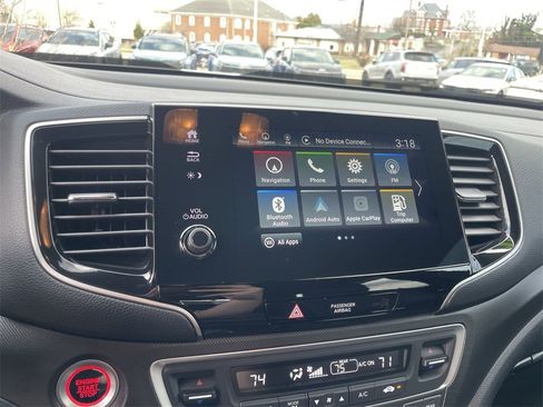 Used 2025 Honda Passport TrailSport image 12