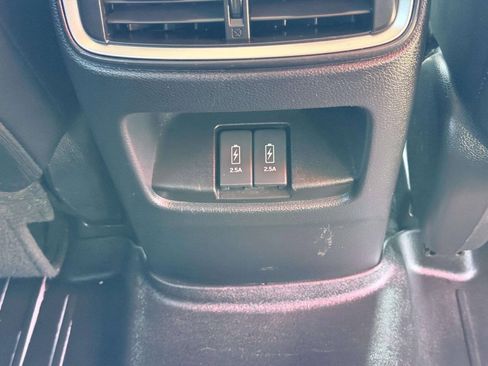 Used 2017 Honda CR-V Touring image 32