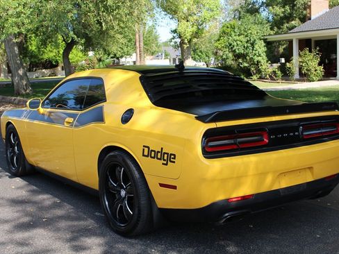 Used 2017 Dodge Challenger T/A image 30