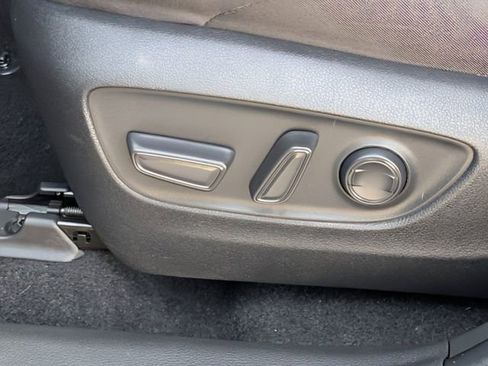 Used 2023 Toyota RAV4 SE w/ SE Grade Weather Package image 25