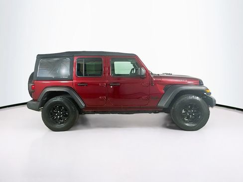 Used 2021 Jeep Wrangler Unlimited Sport AWD/4WD image 8