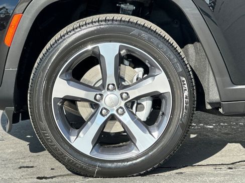 New 2026 Jeep Grand Cherokee Limited image 31