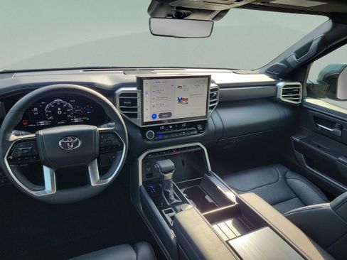 Used 2025 Toyota Tundra Platinum AWD/4WD image 20