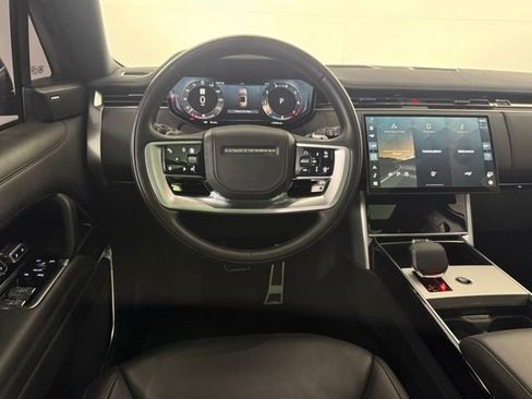 Used 2024 Land Rover Range Rover Long Wheelbase SE AWD/4WD image 25