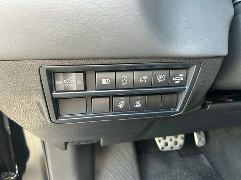 Used 2024 Toyota Tundra Platinum w/ TRD Off-Road Package image 18