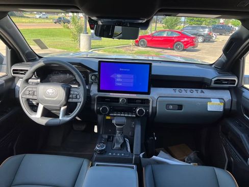 New 2025 Toyota Tacoma Trailhunter image 13