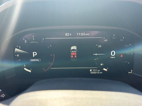 New 2025 Mitsubishi Outlander SE image 11