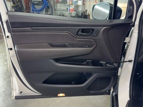 Used 2018 Honda Odyssey EX-L image 11