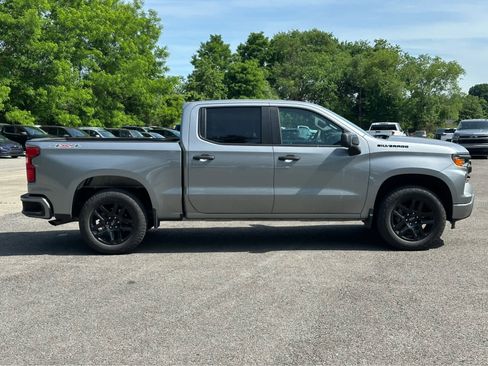 Used 2023 Chevrolet Silverado 1500 Custom w/ LPO, Dark Essentials Package AWD/4WD image 8