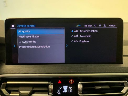 Used 2025 BMW X4 xDrive30i AWD/4WD image 48