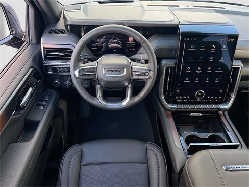 New 2026 GMC Yukon Denali w/ Sun & Power Step Package image 16