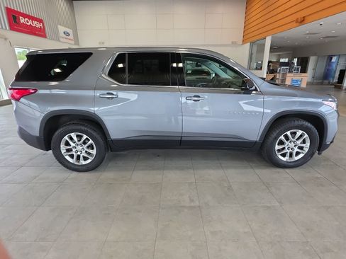 Used 2018 Chevrolet Traverse LS FWD image 6