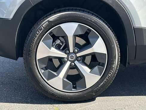 Certified 2026 Volvo XC40 B5 Plus w/ Protection Package Premier image 27