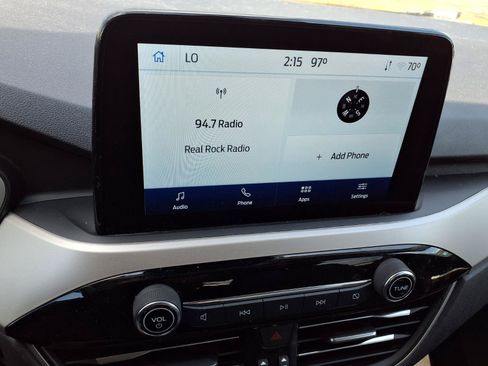 Used 2022 Ford Escape SE w/ SE Sport Appearance Package FWD image 5