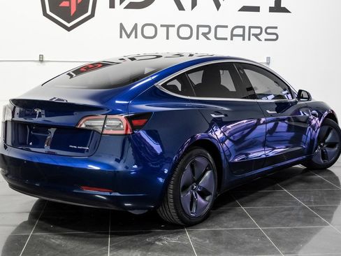 Used 2018 Tesla Model 3 Long Range image 10