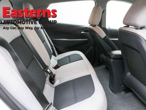 Used 2021 Chevrolet Bolt LT image 22