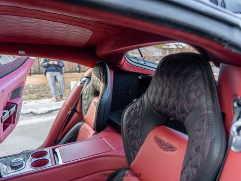 Used 2016 Aston Martin Rapide S image 46