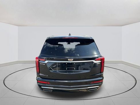 Used 2020 Cadillac XT6 Premium Luxury image 12