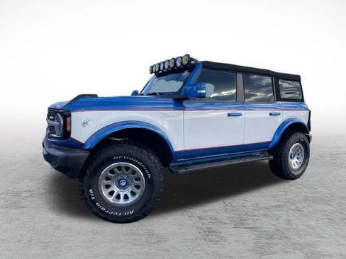 Used 2022 Ford Bronco Outer Banks image 1
