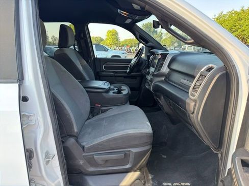 Used 2024 RAM 2500 Big Horn AWD/4WD image 11