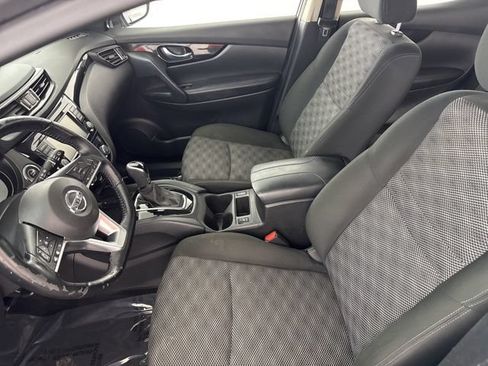Used 2021 Nissan Rogue Sport SV FWD image 20