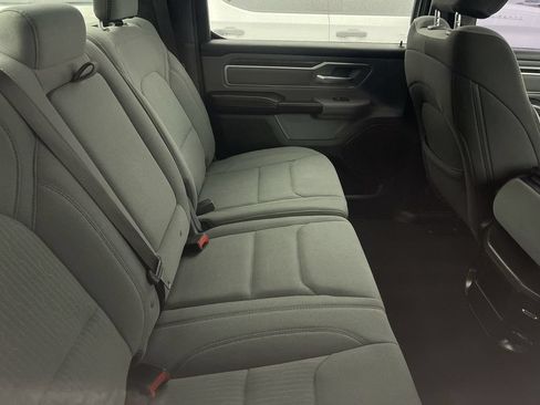 Used 2021 RAM 1500 Big Horn AWD/4WD image 11