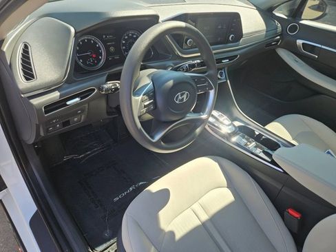 Used 2022 Hyundai Sonata SEL w/ Cargo Package image 16