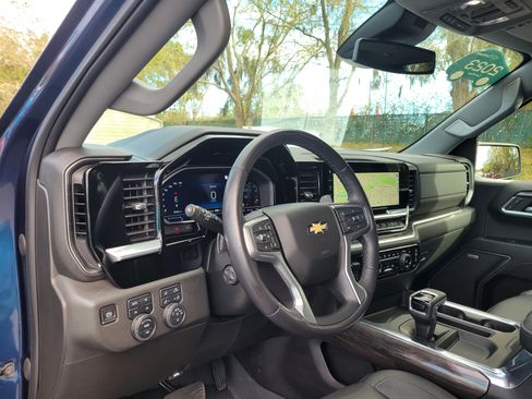 Certified 2023 Chevrolet Silverado 1500 LTZ w/ LTZ Premium Package image 33