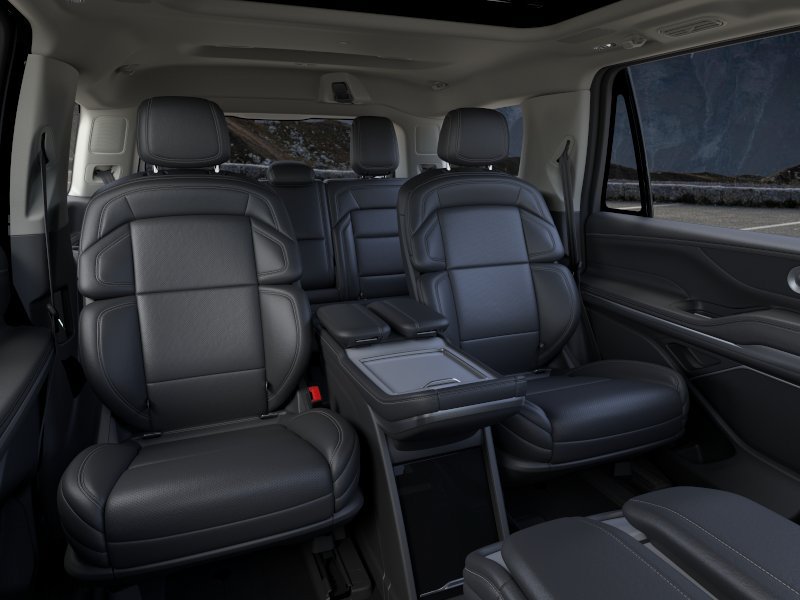 New 2026 Lincoln Navigator Reserve AWD/4WD image 11