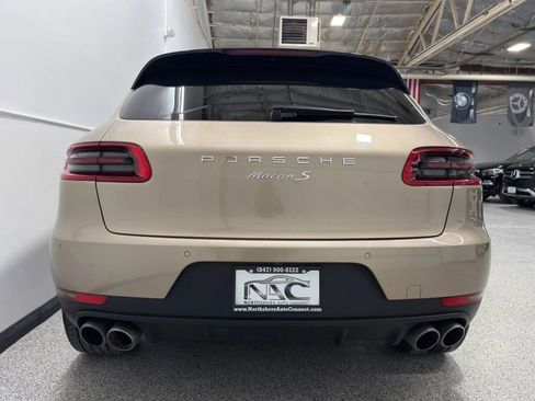 Used 2015 Porsche Macan S w/ Premium Package Plus image 39