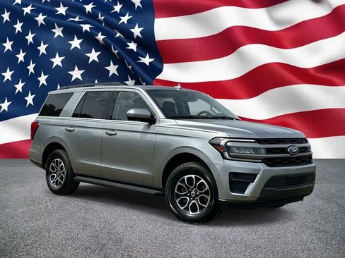 Certified 2024 Ford Expedition XLT AWD/4WD image 7
