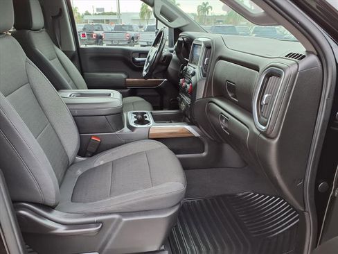 Used 2020 Chevrolet Silverado 1500 RST w/ True North Edition image 13