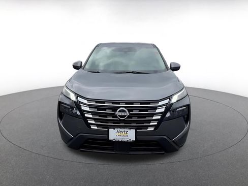 Used 2025 Nissan Rogue SV FWD image 4