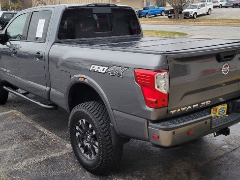 Used 2019 Nissan Titan PRO-4X w/ Pro-4x Utility Package image 27