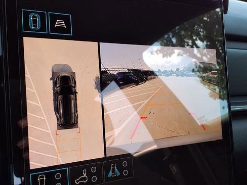 New 2026 GMC Terrain AT4 w/ Convenience Package III image 5