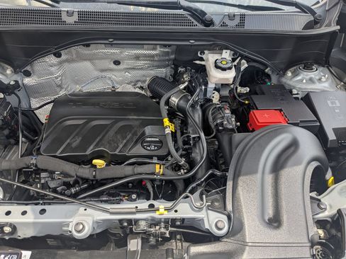 Used 2023 Buick Encore GX Preferred w/ Cold Weather Comfort Package FWD image 29