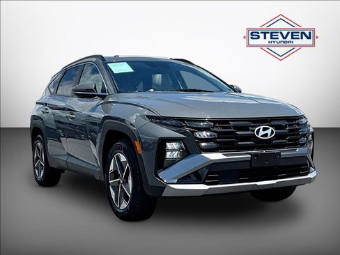 Certified 2025 Hyundai Tucson SEL AWD/4WD image 1