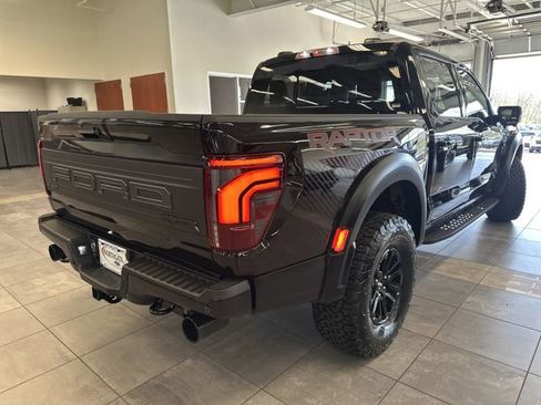 Used 2025 Ford F150 Raptor AWD/4WD image 14
