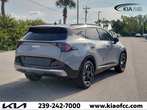 New 2026 Kia Sportage SX FWD image 6